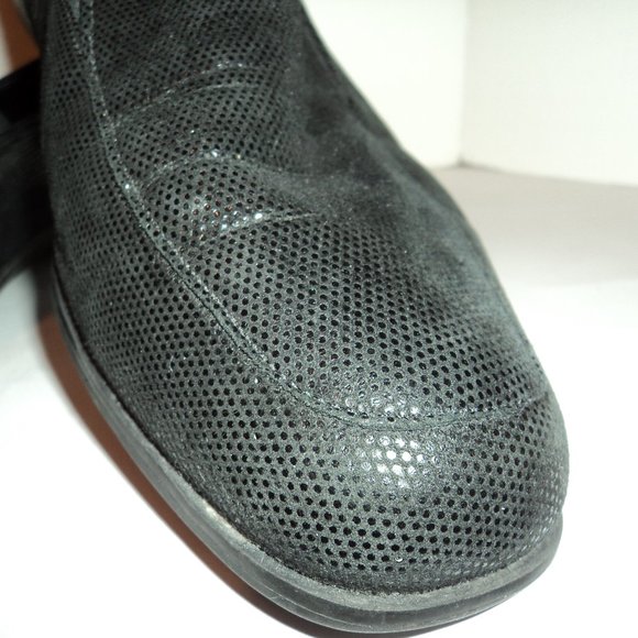 Munro American Women's Size 11 Shoes Loafers Flats Shiny Black Slip On - Picture 2 of 11